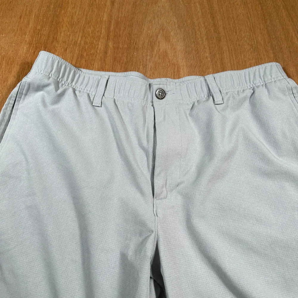 Under Armour Golf Shorts Men 38(34) Gray Performance Micro Mesh